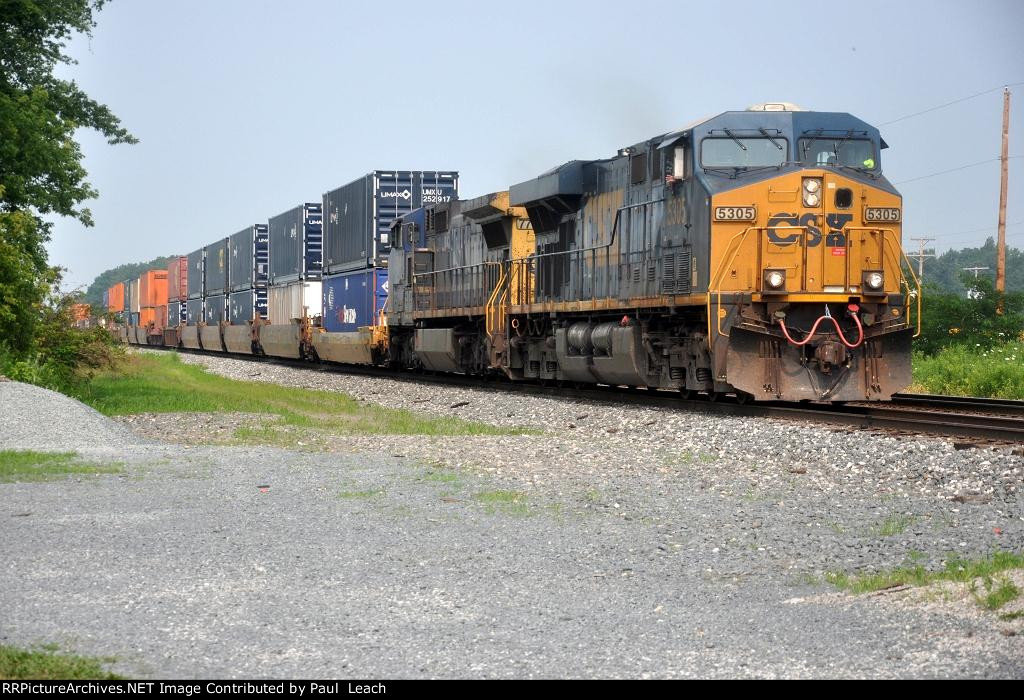 Intermodal cruises east